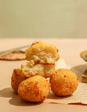 Load image into Gallery viewer, Arancini 10pcs
