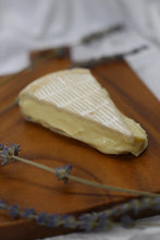 Load image into Gallery viewer, Brie (Cantorel) 80g/150g/250g/
