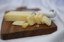 Load image into Gallery viewer, Italian Parmesan 80g/150g/250g

